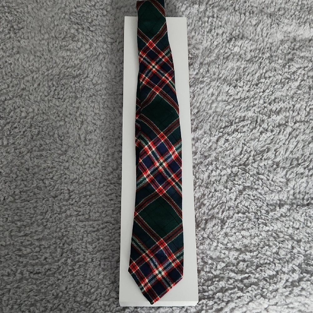 MacFarlane Men’s 100% Wool Tartan Tie •‎ Made in Scotland